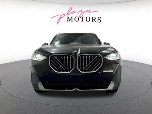 Certified 2025 BMW X3 xDrive30 w/ Premium Package AWD/4WD image 3