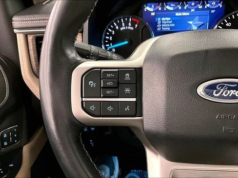 Used 2024 Ford Expedition Max Limited image 24