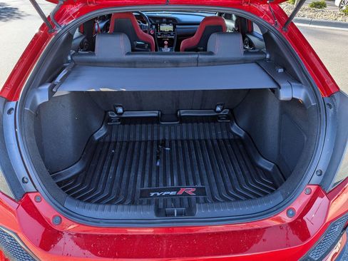 Used 2018 Honda Civic Type R image 32