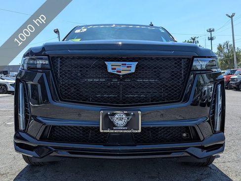 Used 2023 Cadillac Escalade V AWD/4WD image 5