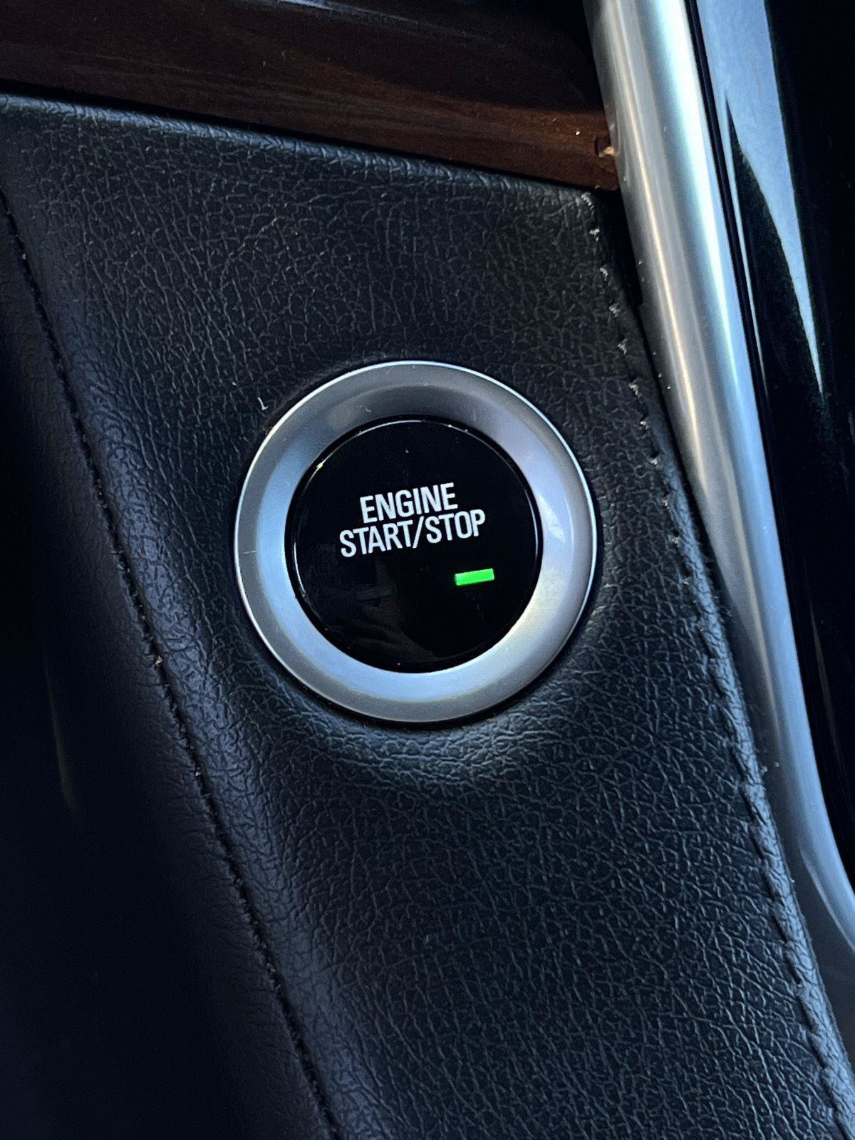 Used 2020 Cadillac Escalade 2WD image 8