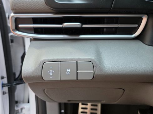 New 2026 Hyundai Elantra Sport w/ Cargo Package image 24