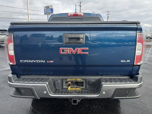Used 2019 GMC Canyon SLE w/ Driver Alert Package image 4