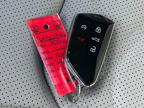 New 2026 Volkswagen Atlas SE image 56