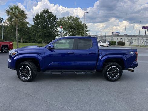 Certified 2024 Toyota Tacoma TRD Sport w/ TRD Sport Upgrade Package AWD/4WD image 2