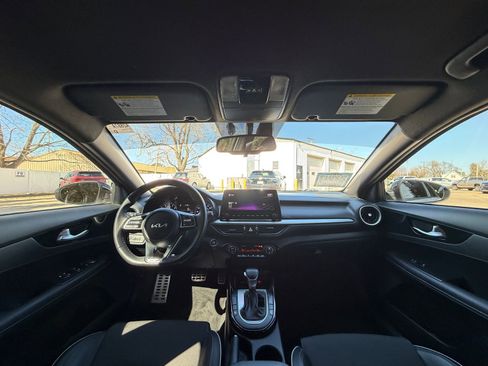 Used 2022 Kia Forte GT-Line image 30