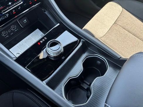 New 2026 Jeep Grand Cherokee L Laredo RWD image 23