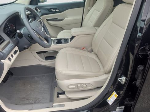 Used 2023 GMC Acadia Denali w/ Trailering Package AWD/4WD image 11