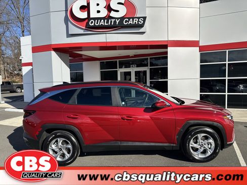 Used 2024 Hyundai Tucson SEL image 1