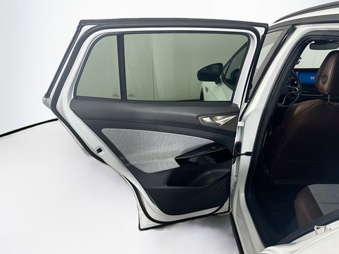 Used 2023 Volkswagen ID.4 Pro AWD/4WD image 26