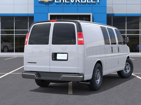 New 2025 Chevrolet Express 2500 w/ Driver Convenience Package image 4