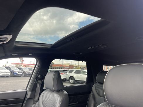 Used 2024 Hyundai Palisade Calligraphy image 19