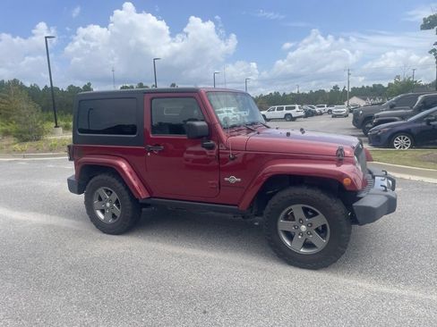 Used 2013 Jeep Wrangler Sport AWD/4WD image 9