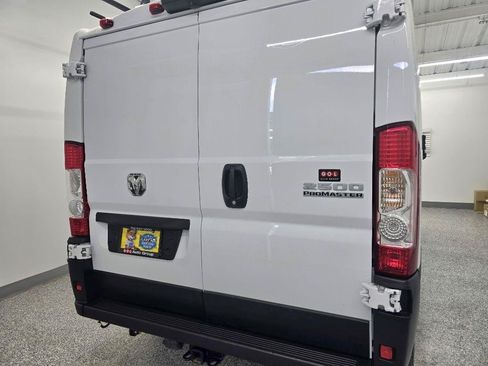 Used 2023 RAM ProMaster 2500 FWD image 7