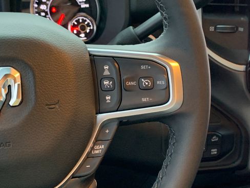 Used 2025 RAM 2500 Big Horn image 27