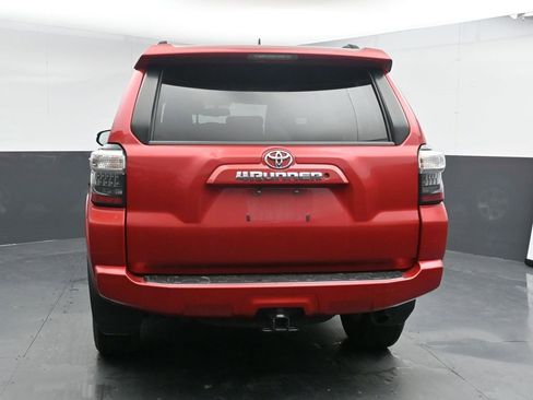 Used 2019 Toyota 4Runner SR5 Premium image 7