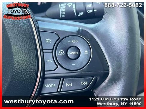 Used 2024 Toyota Corolla Cross XLE w/ Convenience Package image 26