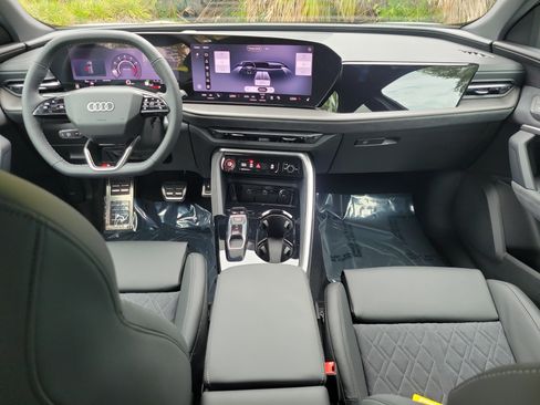 New 2026 Audi SQ5 Premium Plus AWD/4WD image 12