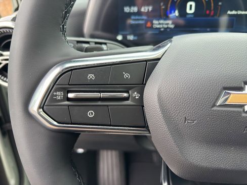 New 2026 Chevrolet Equinox LT w/ Convenience Package II image 16