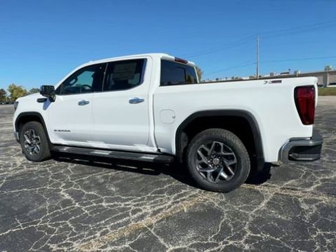New 2026 GMC Sierra 1500 SLT w/ SLT Premium Package AWD/4WD image 6