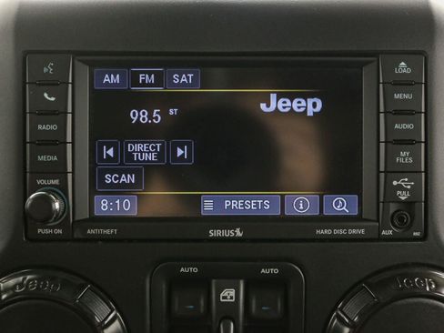 Used 2017 Jeep Wrangler Unlimited Sahara AWD/4WD image 26