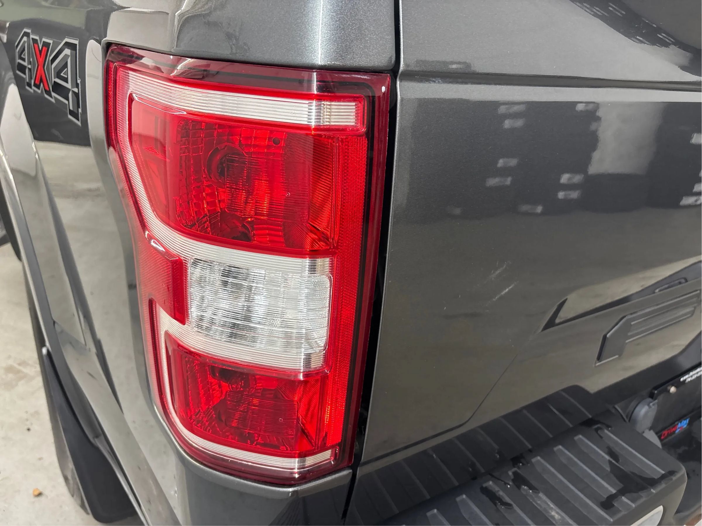 Used 2019 Ford F150 Lariat AWD/4WD image 32