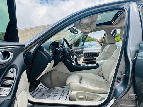 Used 2014 INFINITI Q50 w/ Navigation Package RWD image 13
