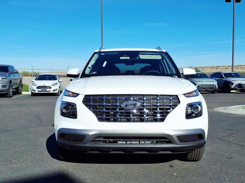 New 2026 Hyundai Venue SEL image 2