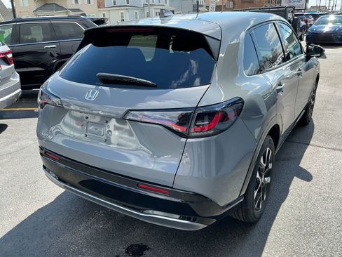 Used 2026 Honda HR-V EX-L image 3