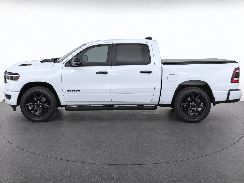 Used 2024 RAM 1500 Laramie AWD/4WD image 6