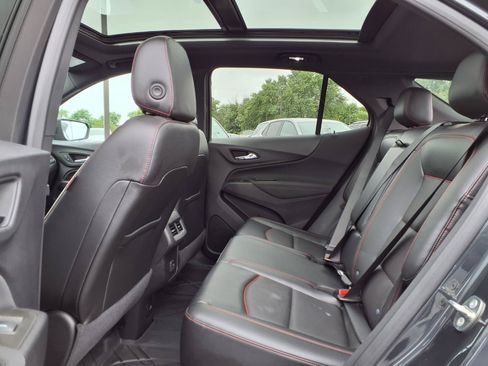 Used 2023 Chevrolet Equinox RS w/ RS Leather Package AWD/4WD image 26