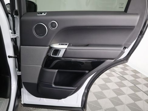 Certified 2022 Land Rover Range Rover Sport SVR image 27