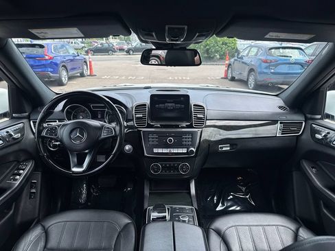 Used 2018 Mercedes-Benz GLS 450 4MATIC image 12