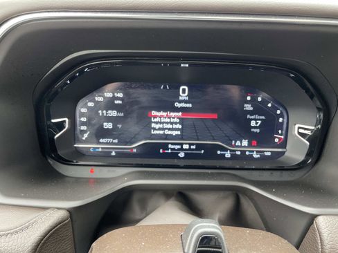 Used 2024 GMC Yukon XL Denali w/ Denali Reserve Package image 25