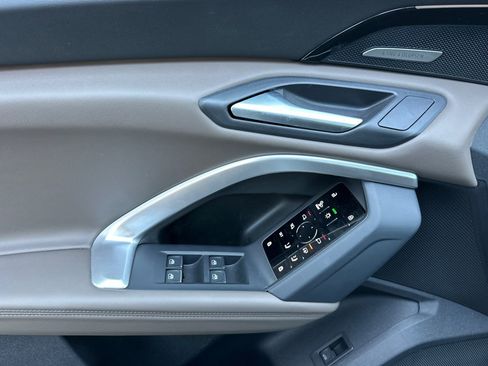 New 2025 Audi Q5 Premium Plus image 10