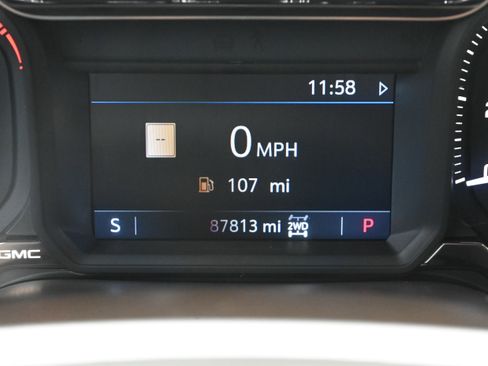 Used 2019 GMC Sierra 1500 SLT w/ SLT Premium Plus Package image 22