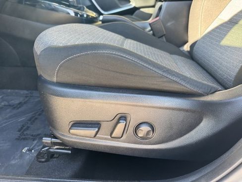 Certified 2022 Kia Soul S image 17