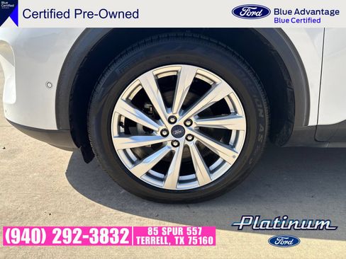 Used 2022 Ford Escape Titanium w/ Titanium Elite Package AWD/4WD image 10