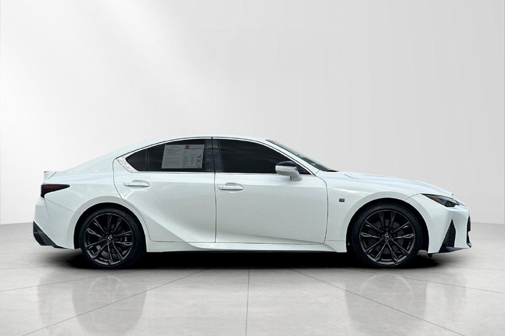 Used 2025 Lexus IS 300 RWD image 7
