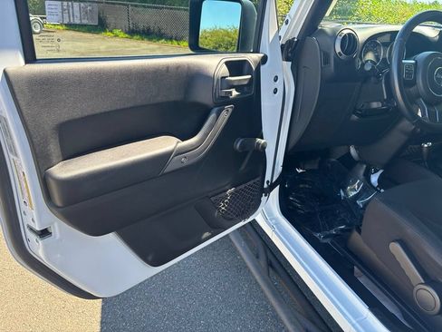 Used 2016 Jeep Wrangler Sport w/ Quick Order Package 24S AWD/4WD image 26