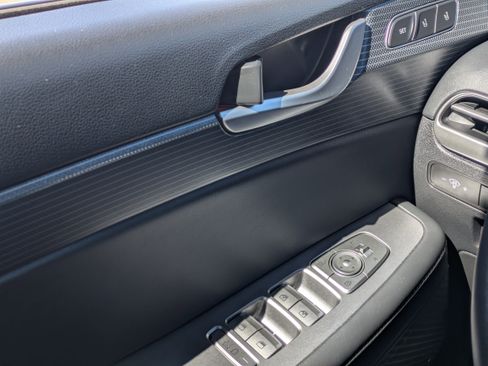 Used 2023 Hyundai Palisade Limited w/ Cargo Package image 28