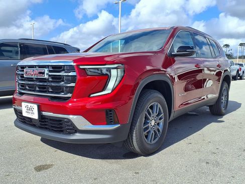 New 2026 GMC Acadia Elevation FWD image 3