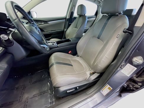 Used 2017 Honda Civic Touring image 13