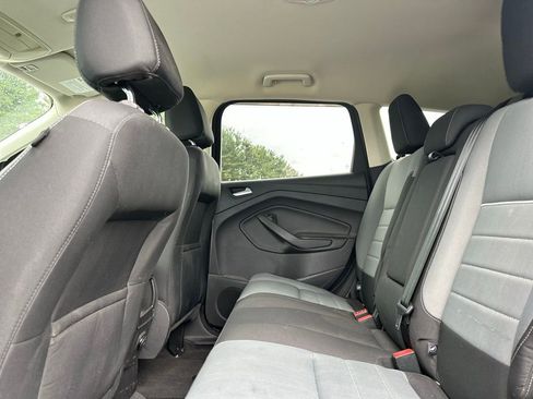 Used 2013 Ford Escape SE FWD image 17