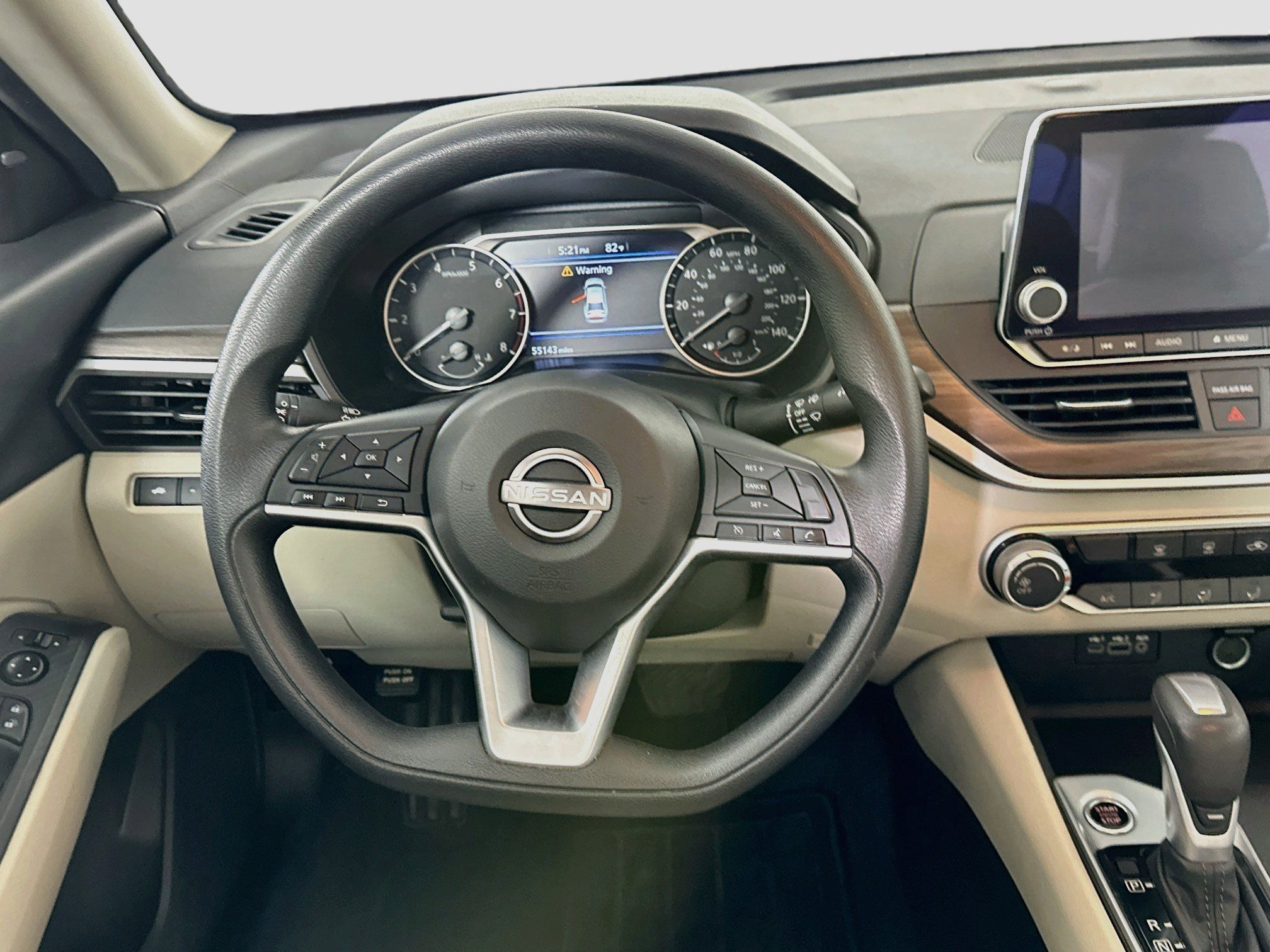 Used 2025 Nissan Altima 2.5 SV FWD image 17