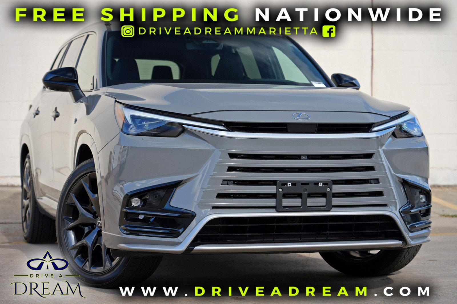 Used 2024 Lexus TX 500h AWD w/ Technology Package image 2