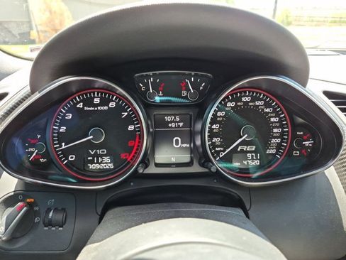 Used 2012 Audi R8 V10 AWD/4WD image 11