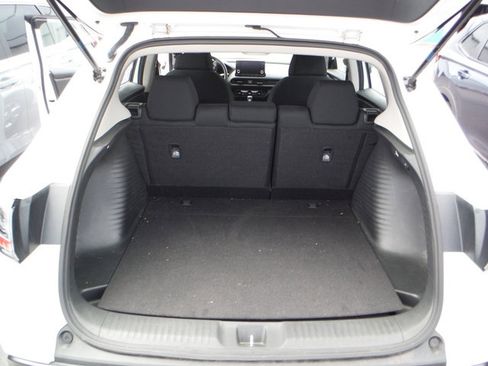 Used 2024 Honda HR-V LX image 25