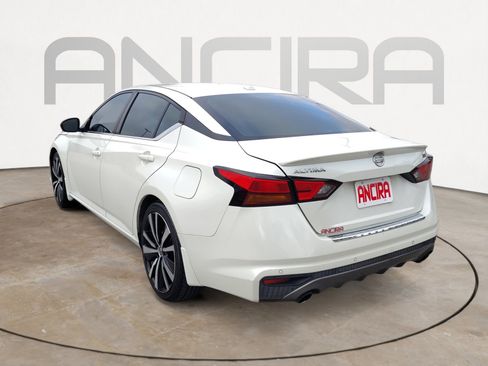 Used 2020 Nissan Altima 2.5 SR image 11