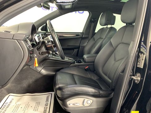 Used 2019 Porsche Macan S AWD/4WD image 16
